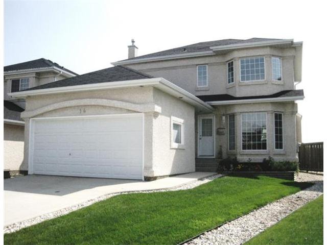 Main Photo: 14 VINELAND Crescent in WINNIPEG: Fort Garry / Whyte Ridge / St Norbert Residential for sale (South Winnipeg) : MLS®# 1016791