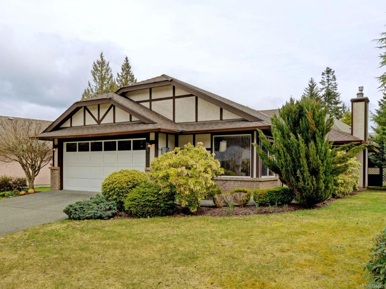 Main Photo: 664 Pine Ridge Dr in COBBLE HILL: ML Cobble Hill House for sale (Malahat & Area) : MLS®# 754022