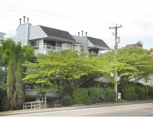 Main Photo: : House for sale : MLS®# V809257