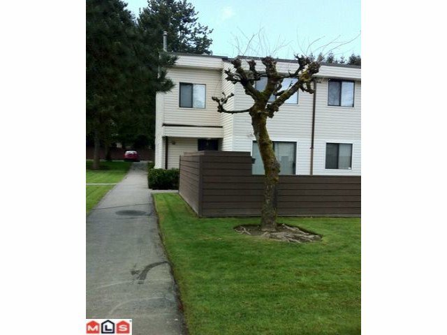 Main Photo: 73 14129 104TH Avenue in Surrey: Whalley Townhouse for sale (North Surrey) : MLS®# F1210092