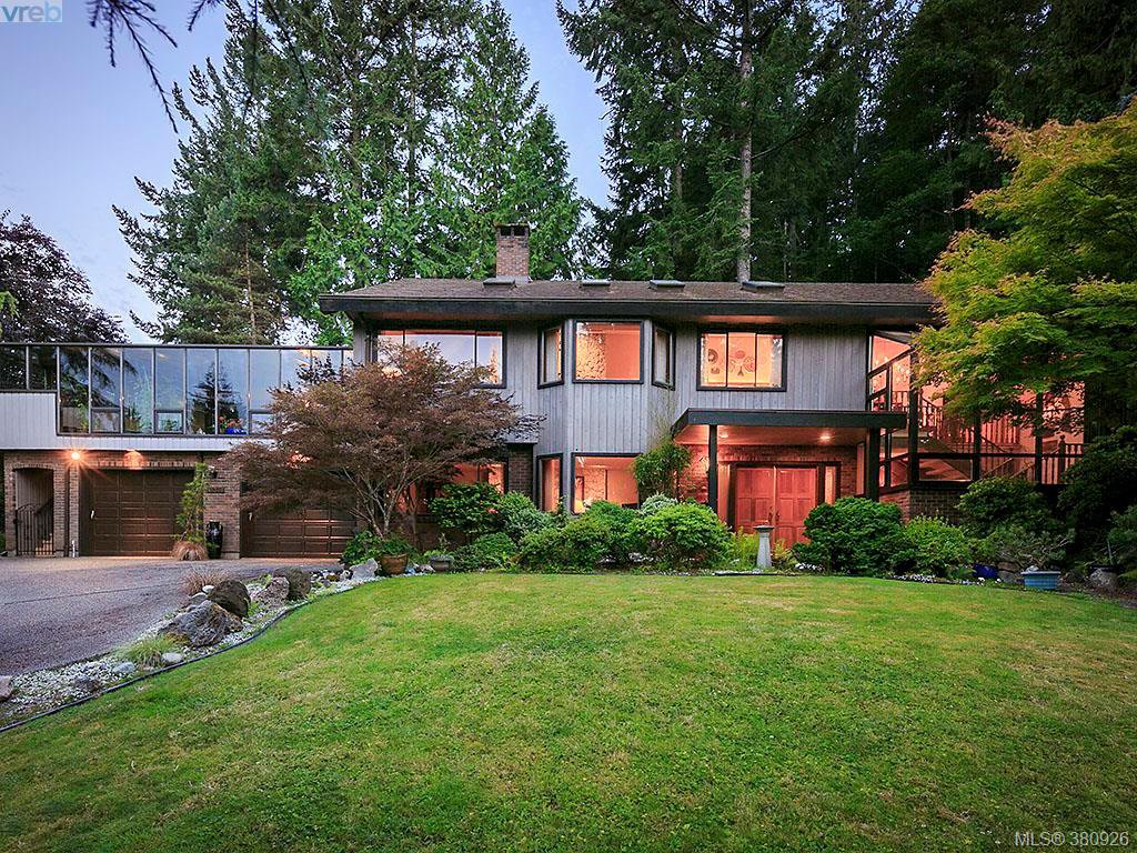 Main Photo: 11316 Ravenscroft Pl in NORTH SAANICH: NS Swartz Bay House for sale (North Saanich) : MLS®# 765344