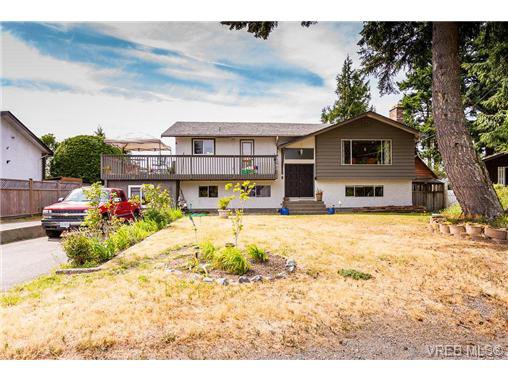 Main Photo: 3140 Lynnlark Place in VICTORIA: Co Hatley Park Single Family Detached for sale (Colwood) : MLS®# 366286