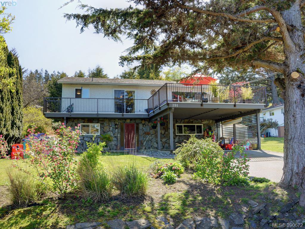 Main Photo: 391 Tamarack Rd in VICTORIA: Co Colwood Corners House for sale (Colwood) : MLS®# 785284