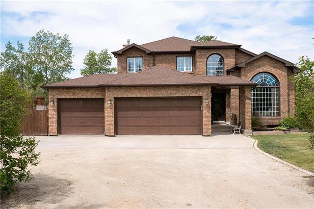 Welcome Home to 400 Leah Ave in Narol MB.