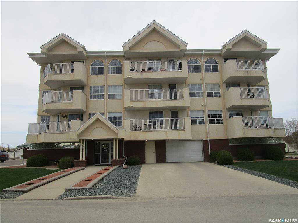Main Photo: 305 729 101st Avenue West in Tisdale: Residential for sale : MLS®# SK808367