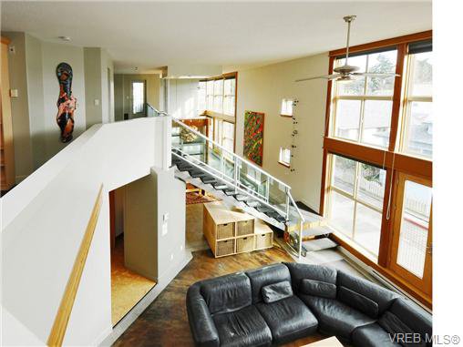 Main Photo: 6 407 William Street in VICTORIA: VW Victoria West Residential for sale (Victoria West) : MLS®# 346663