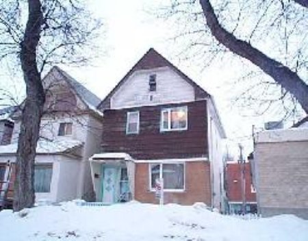 Main Photo: 347 Simcoe St.: Residential for sale (West End) : MLS®# 2501985