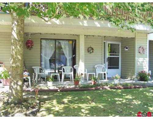 Main Photo: 103 7165 133RD Street in Surrey: Home for sale : MLS®# F2722684