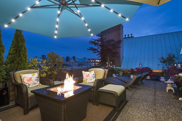 Main Photo: 415 1150 QUAYSIDE DRIVE in New Westminster: Quay Condo for sale : MLS®# R2192707