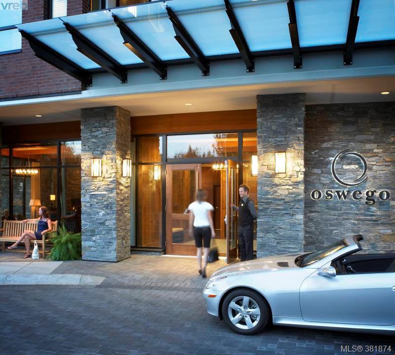 Main Photo: 204 500 Oswego St in VICTORIA: Vi James Bay Condo for sale (Victoria) : MLS®# 767198