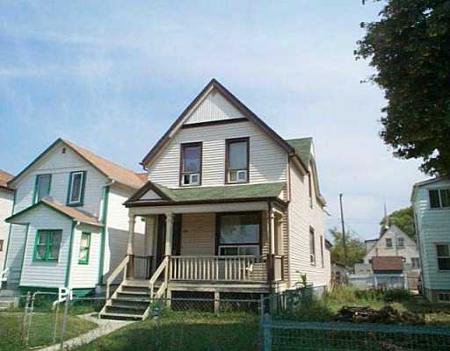 Main Photo: 429 William Ave.: Residential for sale (Central) : MLS®# 2611261