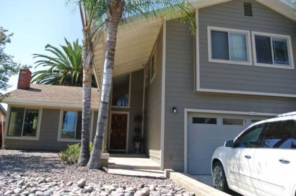 Main Photo: SANTEE House for sale : 4 bedrooms : 9346 Lake Country Dr