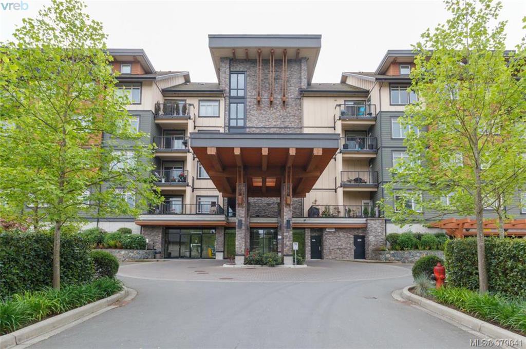 Main Photo: 512 623 Treanor Ave in VICTORIA: La Thetis Heights Condo for sale (Langford) : MLS®# 762938