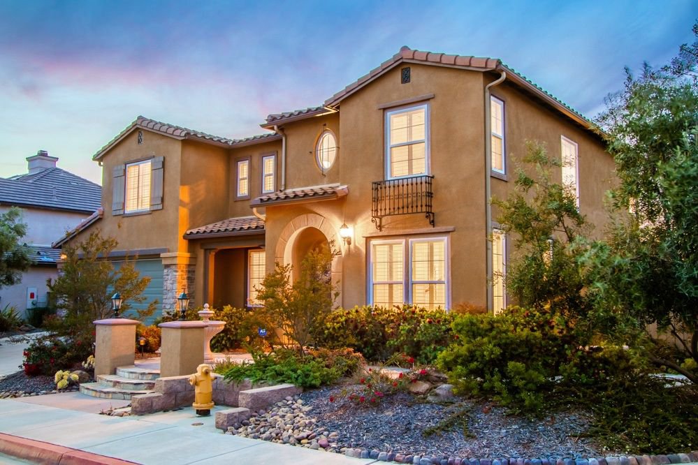 Main Photo: LA MESA House for sale : 5 bedrooms : 7560 CHICAGO DR