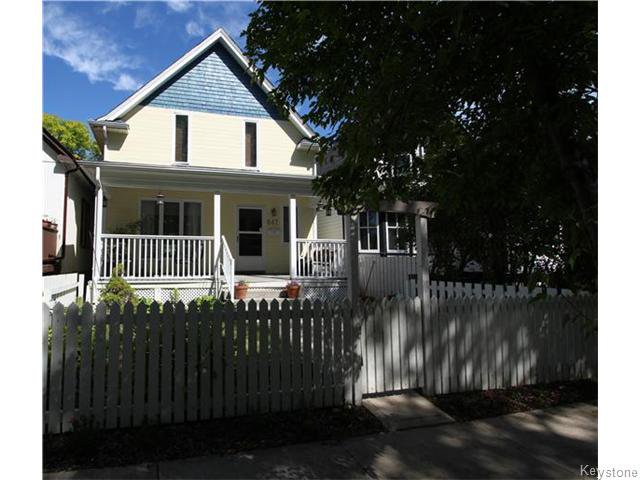 Main Photo: 647 Ashburn Street in Winnipeg: West End / Wolseley Residential for sale (West Winnipeg) : MLS®# 1615292