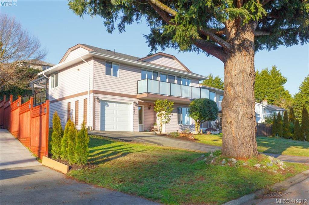 Main Photo: 6662 Rey Rd in VICTORIA: CS Tanner House for sale (Central Saanich) : MLS®# 831064