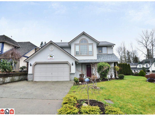 Main Photo: 30990 Southern Drive in Abbotsford: House for sale : MLS®# F1200427