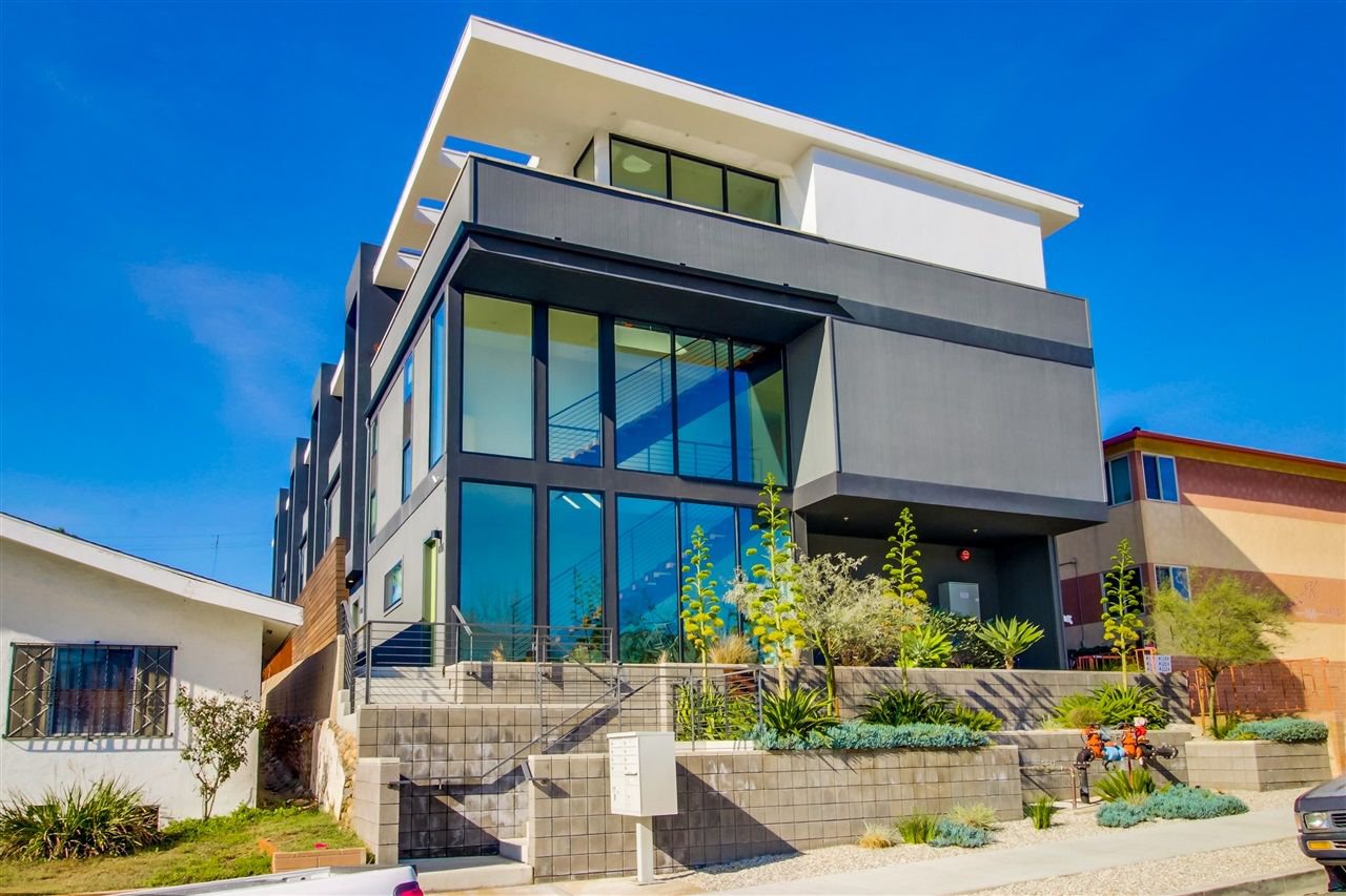 Main Photo: NORTH PARK Rowhome for sale : 2 bedrooms : 4108 Louisiana St in San Diego