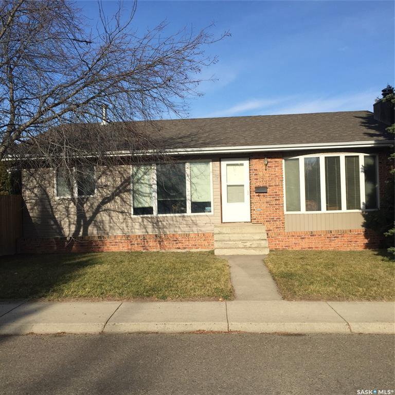 Main Photo: 493 Steele Crescent in Swift Current: Trail Residential for sale : MLS®# SK755774