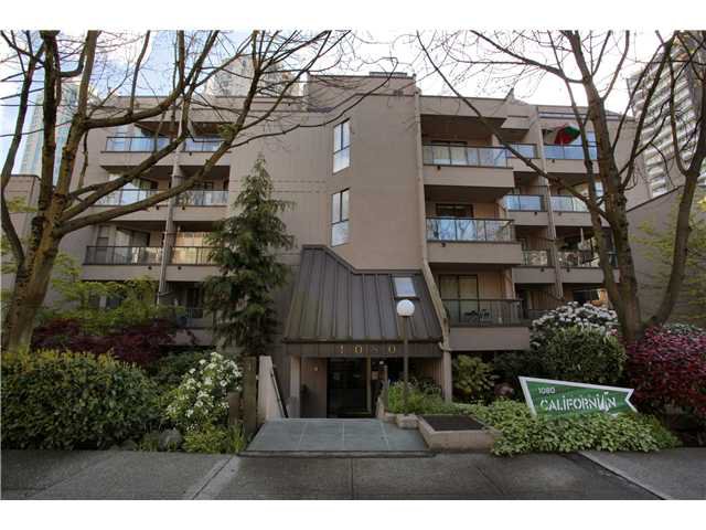 Main Photo: 105 1080 Pacific Street in Vancouver: West End VW Condo for sale (Vancouver West) : MLS®# V949162