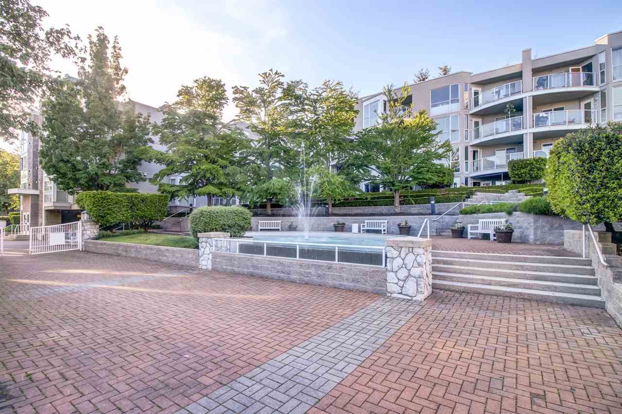 Main Photo: 6 8450 JELLICOE STREET in Vancouver: Fraserview VE Condo for sale (Vancouver East) : MLS®# R2171112