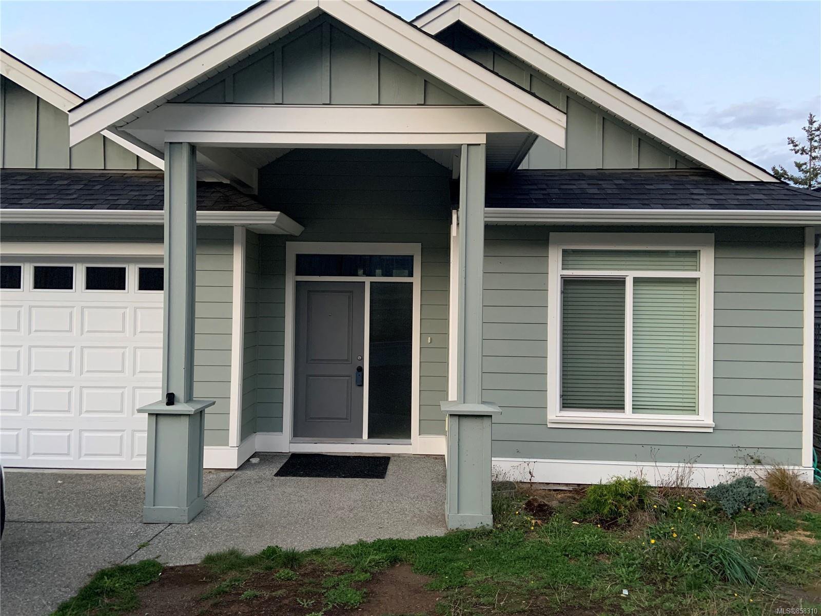 Main Photo: 4999 Dunn Pl in : Na North Nanaimo House for sale (Nanaimo) : MLS®# 858310