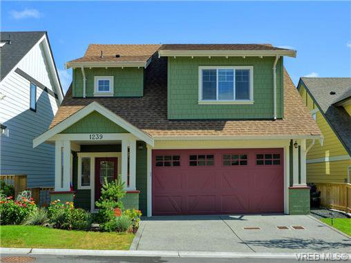 Main Photo: 1239 Bombardier Cres in VICTORIA: La Westhills House for sale (Langford) : MLS®# 737795
