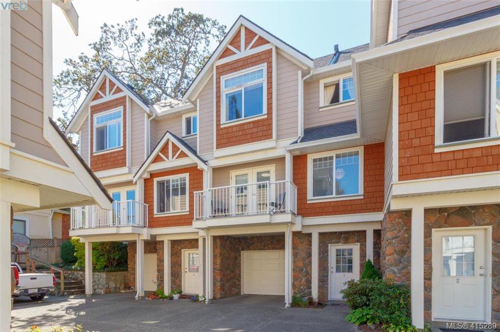 Main Photo: 3 2921 Cook St in VICTORIA: Vi Mayfair Row/Townhouse for sale (Victoria) : MLS®# 823838