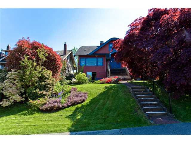 Main Photo: 3830 W 12TH AV in Vancouver: Point Grey House for sale (Vancouver West) : MLS®# V895140