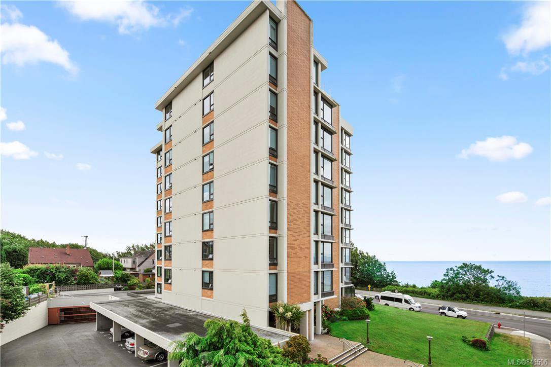 Main Photo: 201 670 Dallas Rd in Victoria: Vi James Bay Condo Apartment for sale : MLS®# 843596