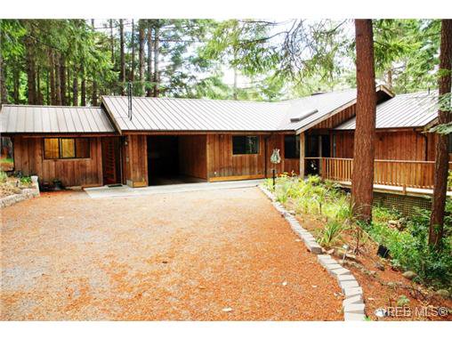 Main Photo: 377 Woodland Dr in SALT SPRING ISLAND: GI Salt Spring House for sale (Gulf Islands) : MLS®# 734324