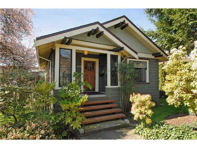 Main Photo: 416 10TH Street in New Westminster: Uptown NW House for sale : MLS®# V999379