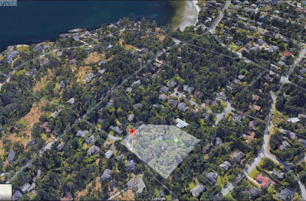 Main Photo: 3916 Benson Road in VICTORIA: SE Ten Mile Point Single Family Detached for sale (Saanich East) : MLS®# 413262