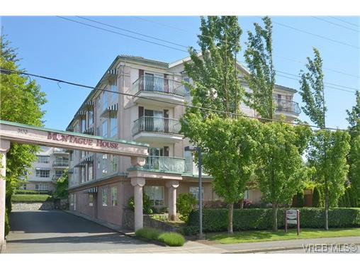 Main Photo: 204 3133 Tillicum Rd in VICTORIA: SW Tillicum Condo Apartment for sale (Saanich West) : MLS®# 671644