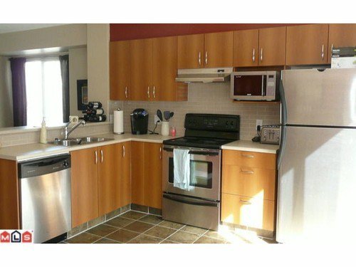 Main Photo: 62 15155 62A Ave in Surrey: Home for sale : MLS®# F1007535
