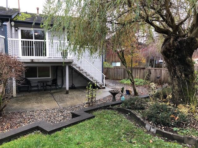 Main Photo: 2669 Sparrow Court in Coquitlam: Eagle Ridge CQ 1/2 Duplex for sale : MLS®# R2517065