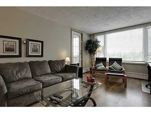 Main Photo: 460 8 Street SW in Calgary: Single Level Apartment for sale : MLS®# C3571101