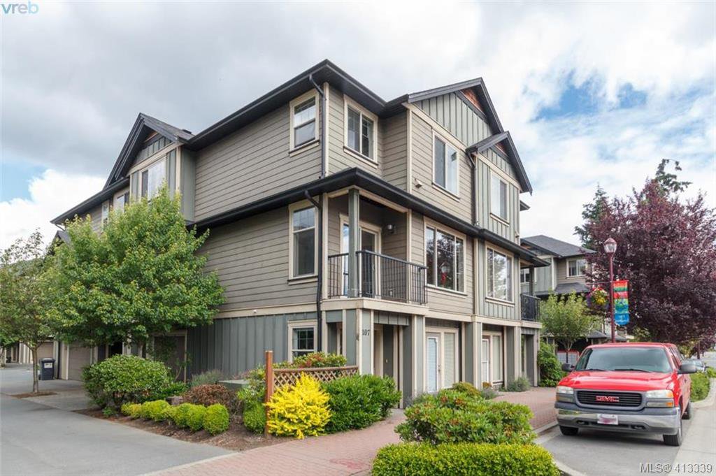 Main Photo: 107 2920 Phipps Rd in VICTORIA: La Langford Proper Row/Townhouse for sale (Langford) : MLS®# 819568