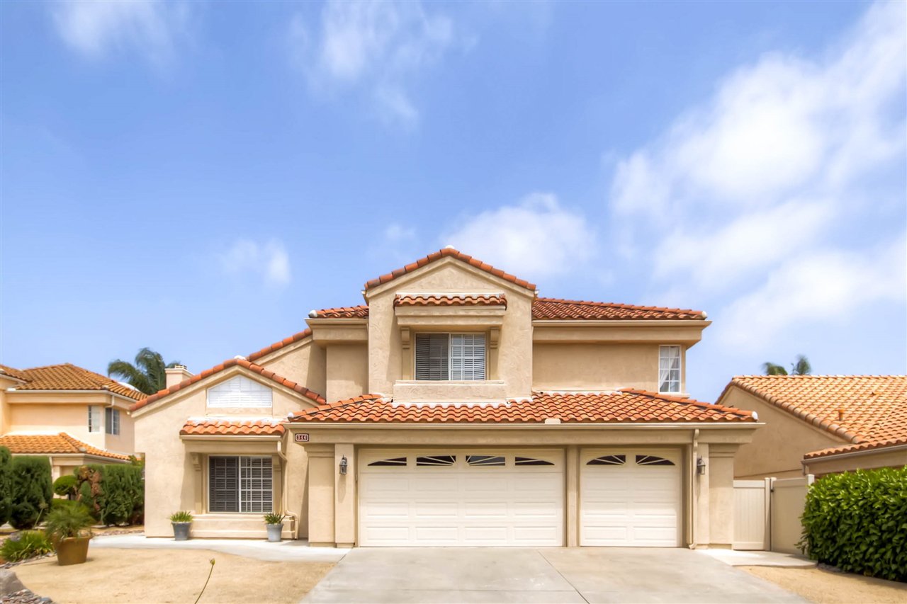 Main Photo: OCEANSIDE House for sale : 4 bedrooms : 346 Vista Marazul