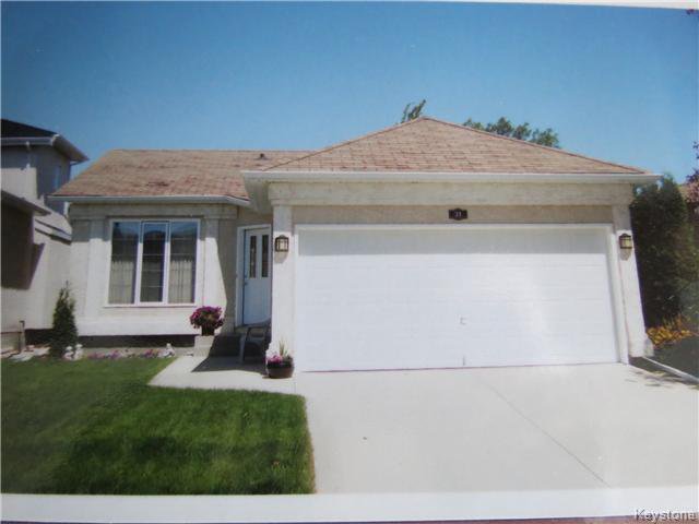 Main Photo: 31 Invermere Street in WINNIPEG: Fort Garry / Whyte Ridge / St Norbert Residential for sale (South Winnipeg) : MLS®# 1404079