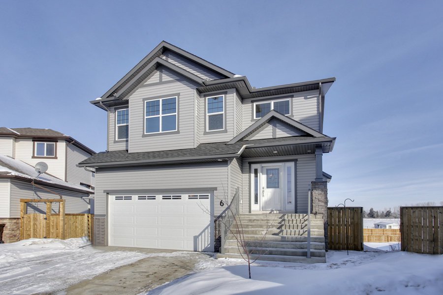 Main Photo: 6 Bondar Gate in Carstairs: 2 Storey for sale : MLS®# C3600399