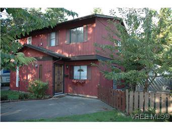 Main Photo: 2320A Sooke Road in VICTORIA: Co Hatley Park Residential for sale (Colwood) : MLS®# 286976