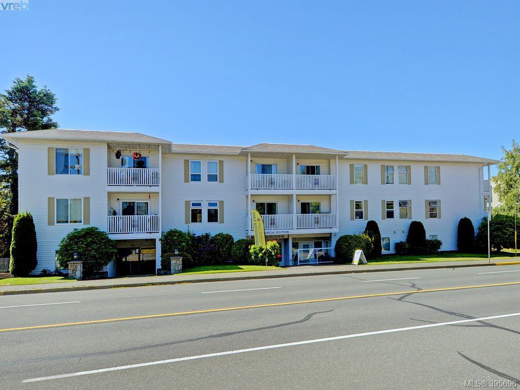 Main Photo: 208 1351 Esquimalt Rd in VICTORIA: Es Saxe Point Condo for sale (Esquimalt) : MLS®# 793375