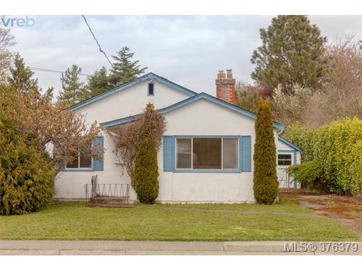 Main Photo: 1838 Newton St in VICTORIA: SE Camosun House for sale (Saanich East) : MLS®# 755564
