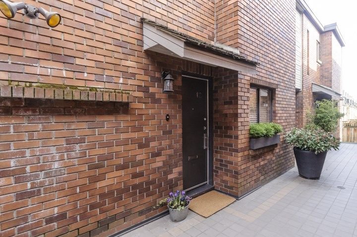 Main Photo: 12 960 W 13TH AVENUE in Vancouver: Fairview VW Townhouse for sale (Vancouver West) : MLS®# R2248217