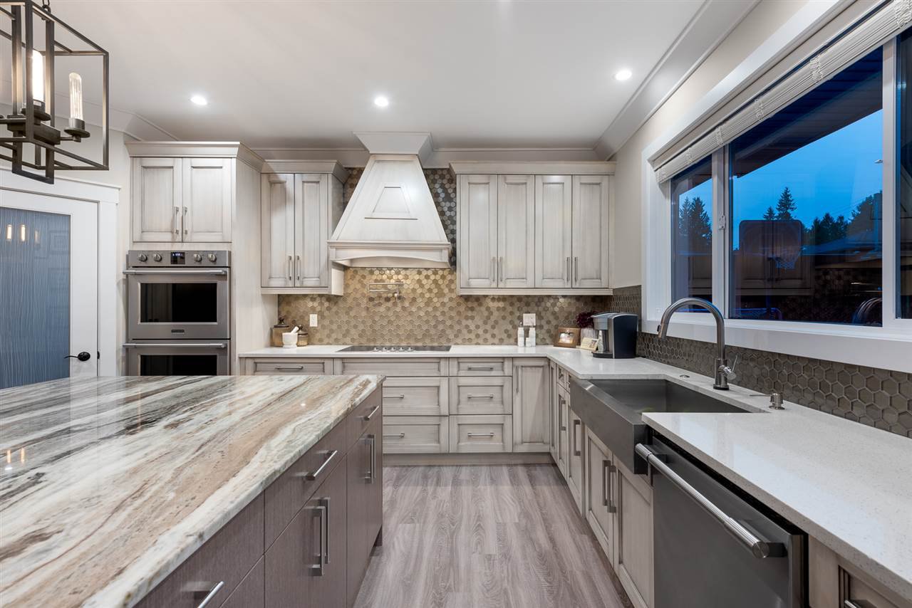 Main Photo: 813 QUADLING AVENUE in Coquitlam: Coquitlam West House for sale : MLS®# R2509525