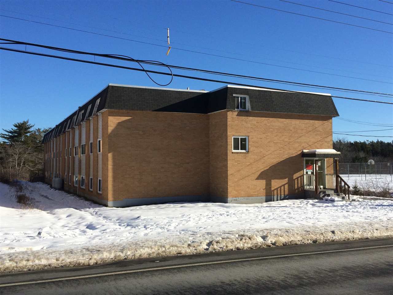 Main Photo: 542 HERRING COVE Road in Herring Cove: 7-Spryfield Multi-Family for sale (Halifax-Dartmouth) : MLS®# 201600387