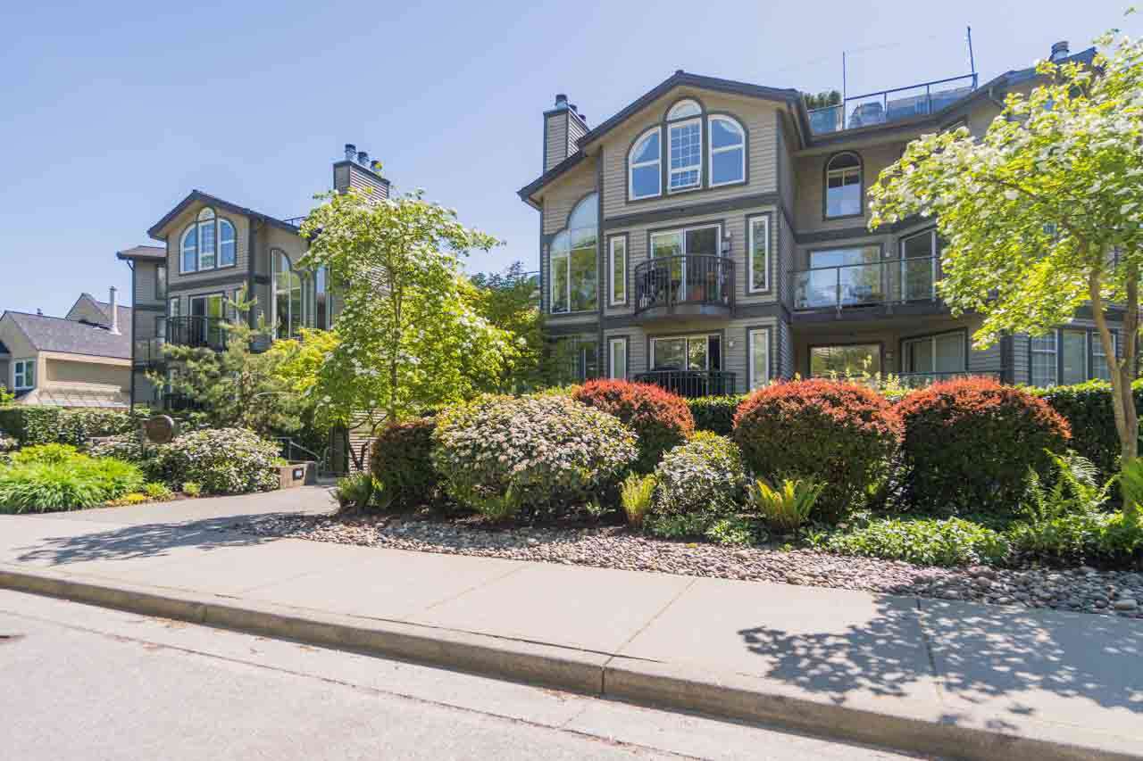 Main Photo: 106 888 W 13TH AVENUE in Vancouver: Fairview VW Condo for sale (Vancouver West) : MLS®# R2164535