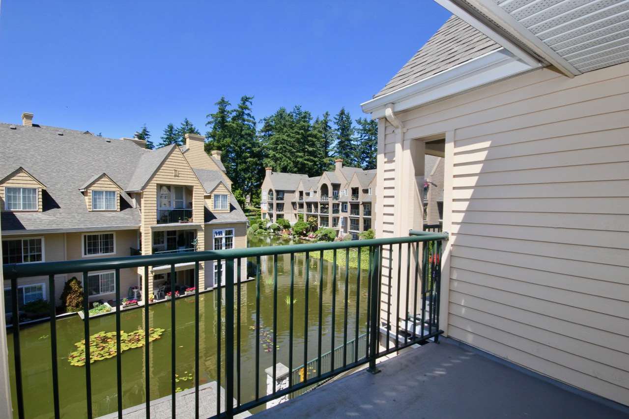 Main Photo: 411 1363 56 STREET in Delta: Cliff Drive Condo for sale (Tsawwassen) : MLS®# R2181718