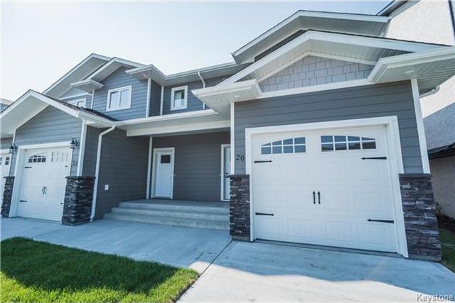 Main Photo: 26 Tweed Lane in Niverville: The Highlands Residential for sale (R07) : MLS®# 1716838